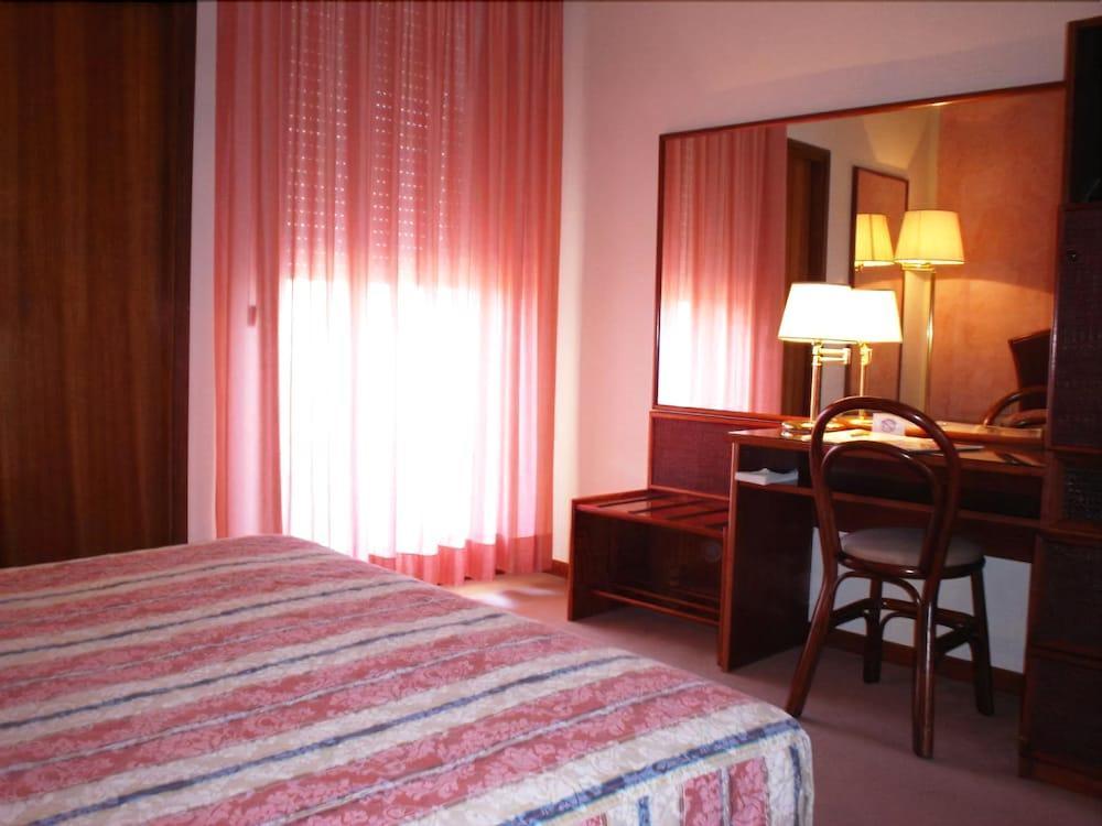 Gallia Club Hotel Cesenatico Ngoại thất bức ảnh