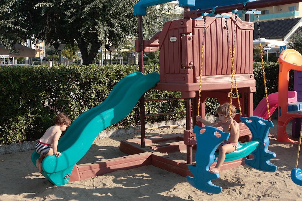 Gallia Club Hotel Cesenatico Ngoại thất bức ảnh