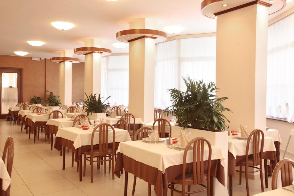 Gallia Club Hotel Cesenatico Ngoại thất bức ảnh