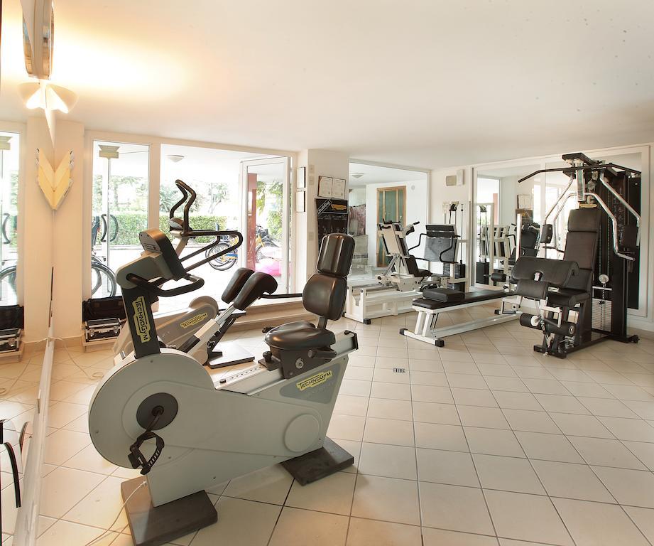 Gallia Club Hotel Cesenatico Ngoại thất bức ảnh