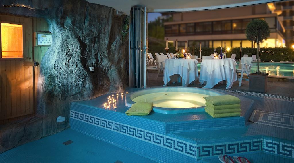 Gallia Club Hotel Cesenatico Ngoại thất bức ảnh